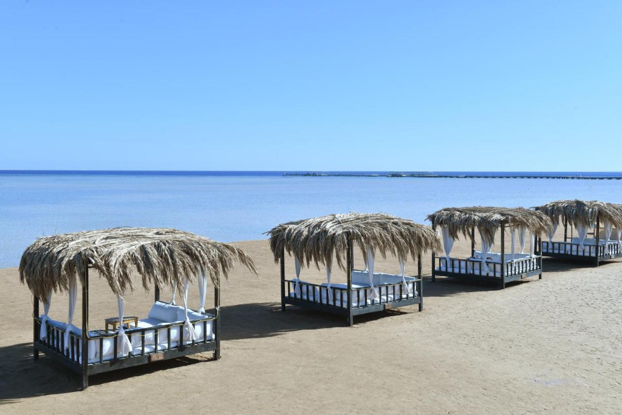 Jaz Aquamarine Hotel Hurghada Exterior foto Beach at the Grand Hotel